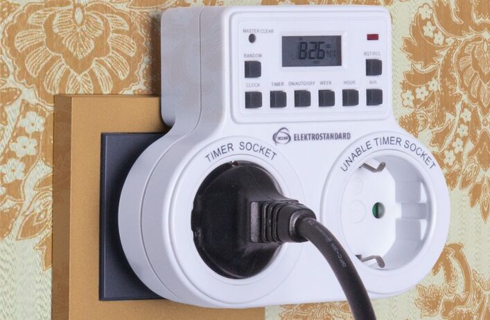 intelligent outlet to save electricity